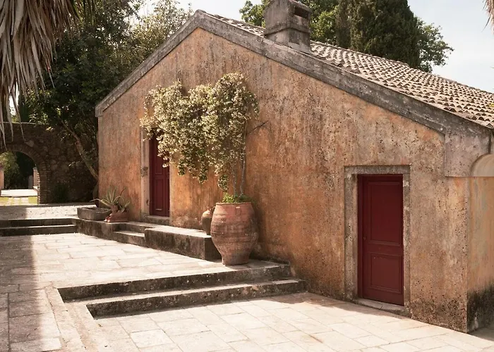 Vila Avrami Inicio