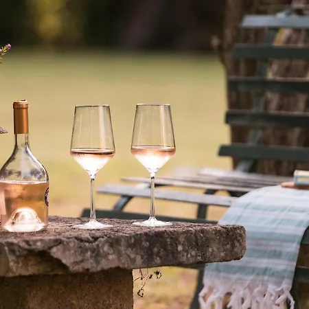 Avrami Inicio 빌라 *